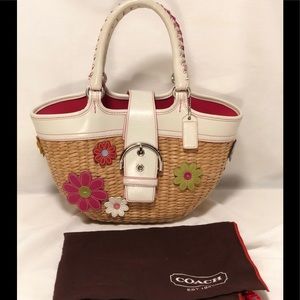 Coach straw bag with flower appliqué M3K-4443